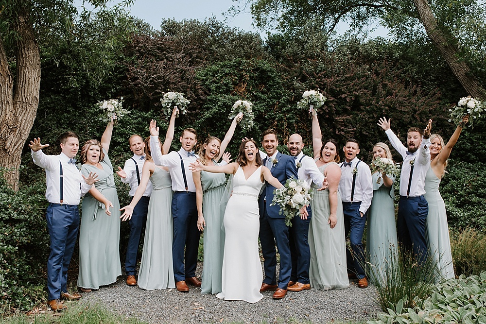 wedding party at a Bloomfield farms wedding by amy thompson photography