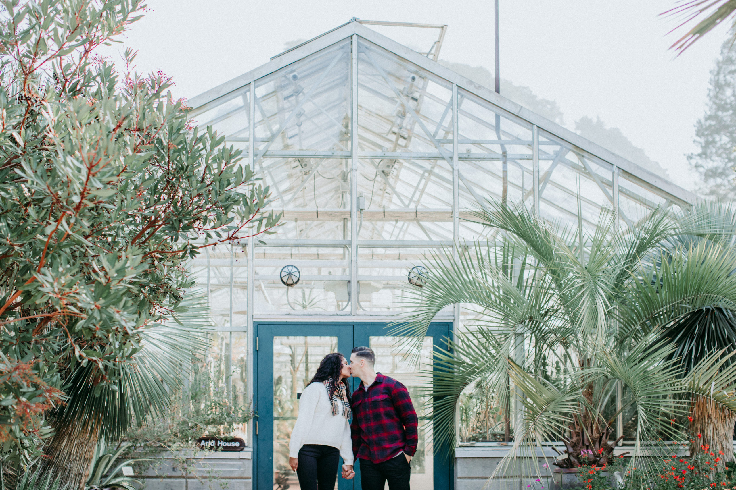 san francisco engagement shoot outfit idea by amy thompson photography
