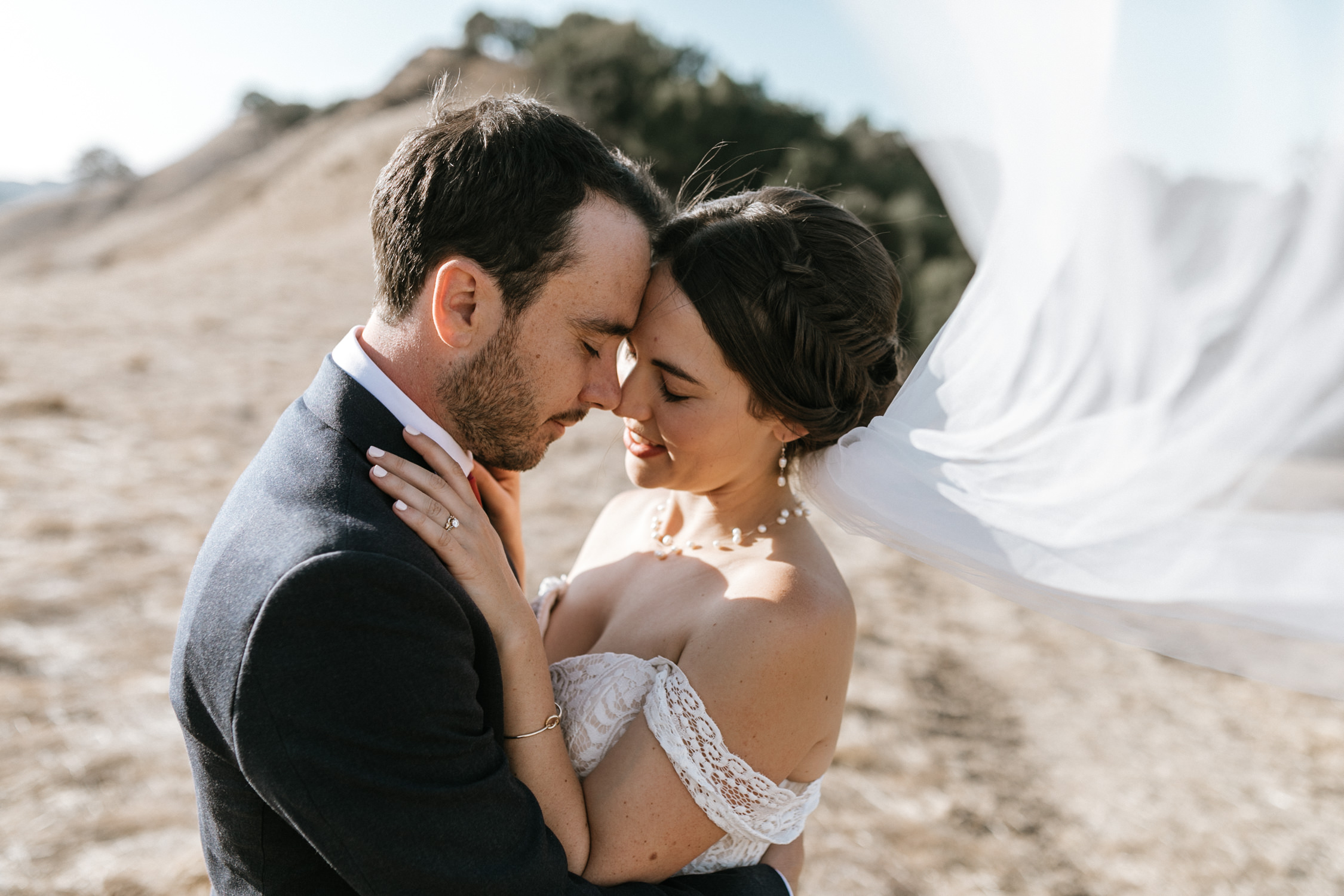 couple gets married in east bay wedding that is a California rustic-chic wedding by amy thompson photography